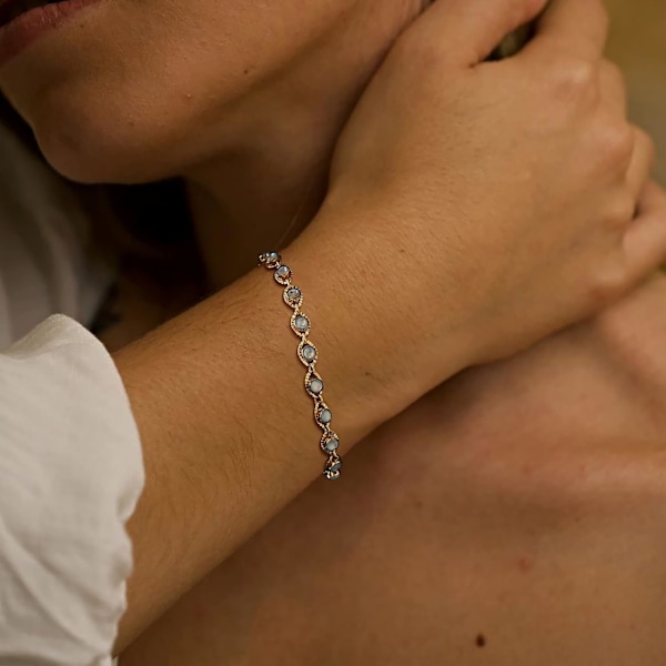 Armband för kvinnor 14K guldpläterad delikat kedja enkelt smycke sött för flickor Evil Eye Zirconia 2 Layer Satellite Chain