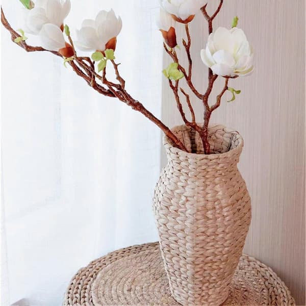 Handvävd rottingvas - Liten flätad boho-design - för pampasgräs och torkade blommor - Rustik