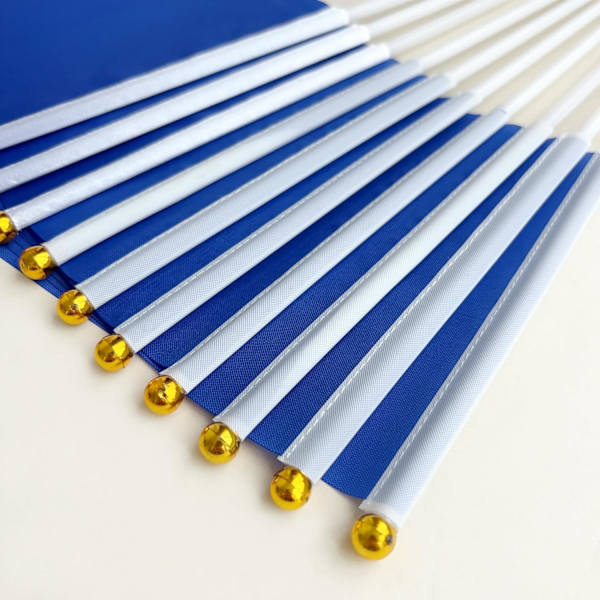 25-pack med enfärgade blå flaggor, små, enfärgade blå DIY-flaggor på pinne, partydekorationer för parader, invigningar, barnkalas, firande av evenemang Blue