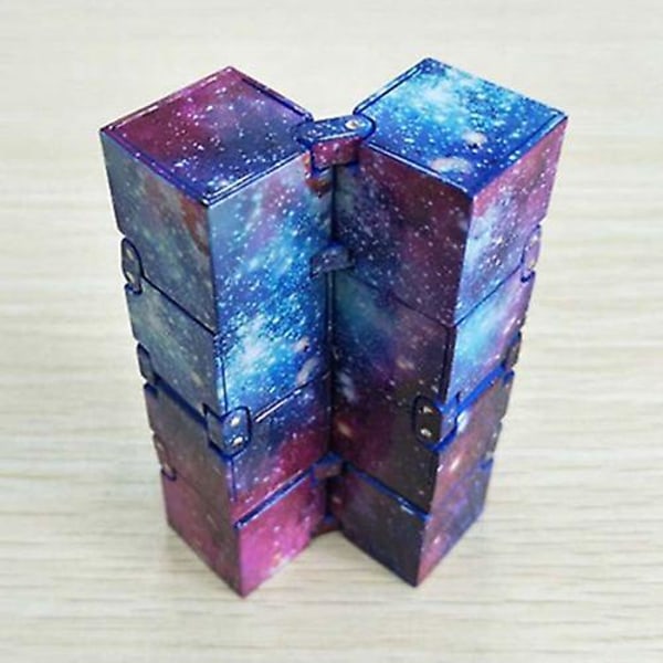 Infinity Cube Fidget Toy Mini Magic Cube Stress Och Ångestlindring Finger Toy