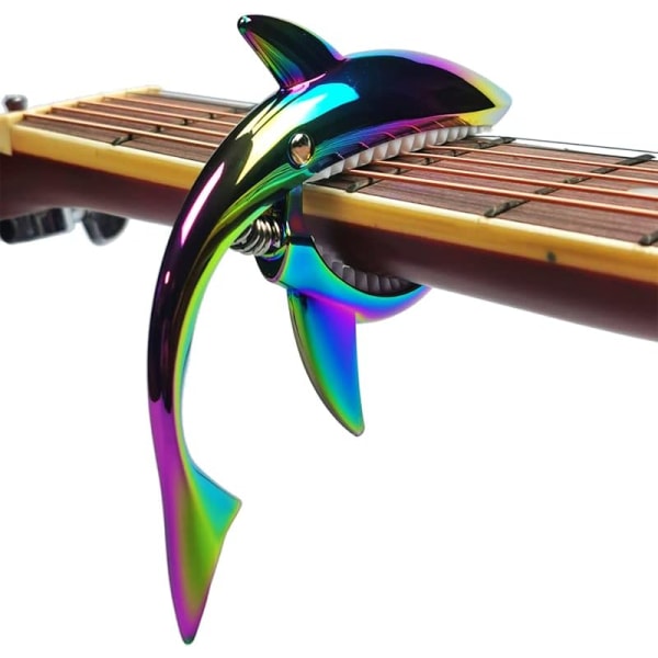 Gitarr Capo för Akustisk och Elektrisk Gitarr Shark Capo Zinklegering för 6 Strängar Gitarr med Bra Handkänsla, Ingen Bandbrus och Hållbar (Färgglad) Colorful Colorful