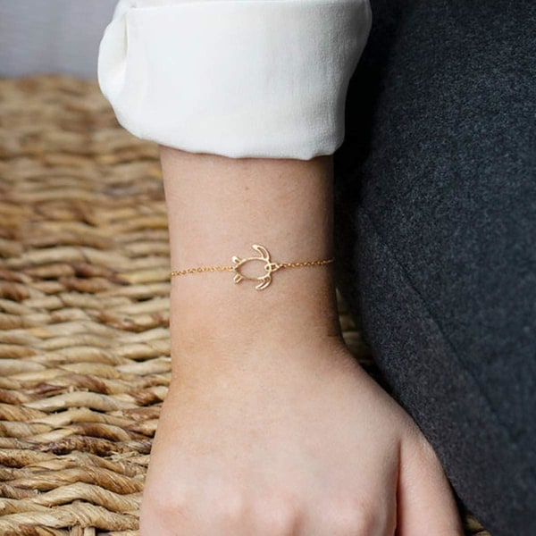 Armbånd for kvinner 14K gullbelagt delikat kjede enkelt smykke søtt for jenter Turtle 2 Layer Satellite Chain