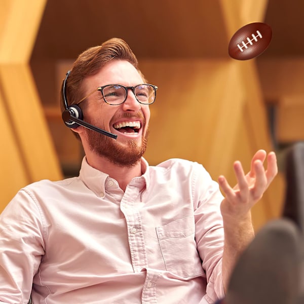 Paket med 6 fotbollsstressbollar avslappningsbollar skum Super Bowl leksaksbollar (slumpmässig färg)