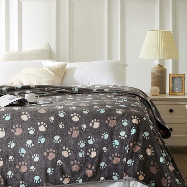 Premium Fluffy Durable Dog Blanket, Soft and Warm Fleece Cat Puppy Throw, Grey 80 x 100cm
