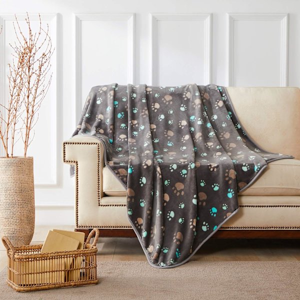 Premium Fluffy Durable Dog Blanket, Soft and Warm Fleece Cat Puppy Throw, Grey 80 x 100cm