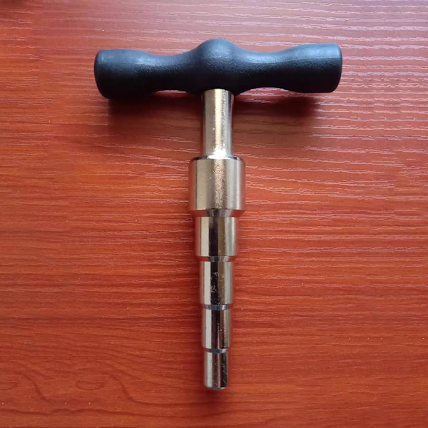 Professionell PEX-rörkalibrator, för kalibrering av rördiameter 16 mm, 18 mm, 20 mm, 25 mm och 32 mm