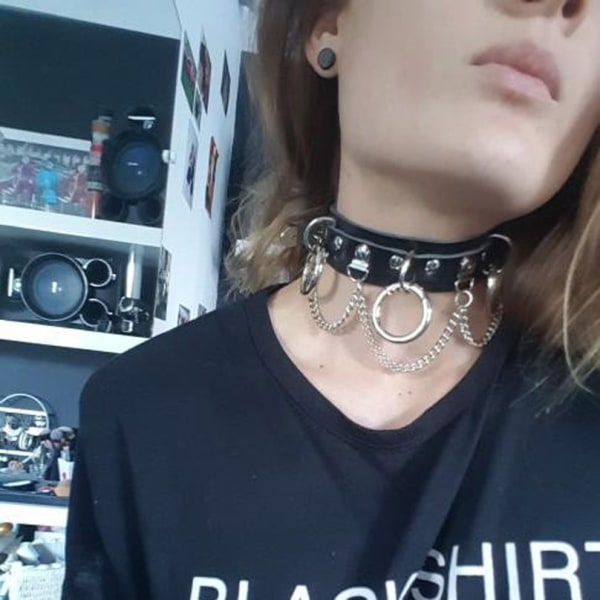 Läder choker metallring kedja halsband, justerbart halsband