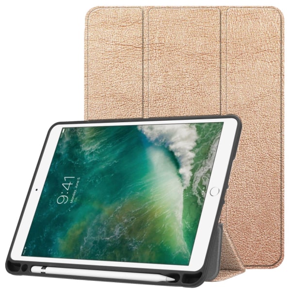 iPad 9.7 5th Gen (2017) Fodral Tri-Fold Med Pencil-hållare Rosa