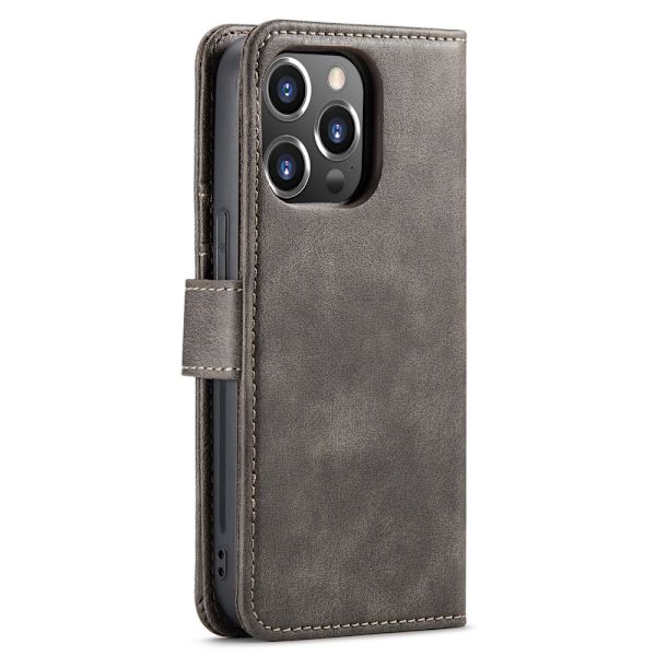 DG.MING 2-in-1 Magnet Wallet iPhone 15 Pro Max Brown