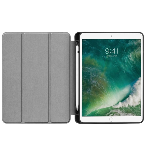 iPad 9.7 5. sukupolven (2017) kotelo Tri-Fold kynätelineellä Musta