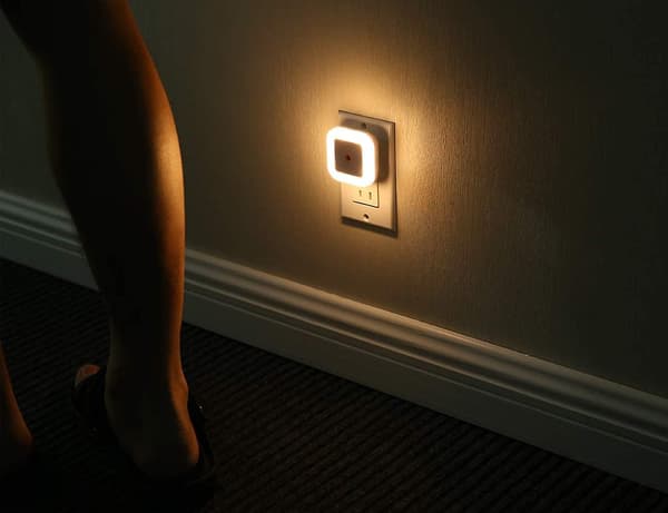 6-pak Plug-in LED-nattelys med skumringssensor til trapper [DB] Yellow