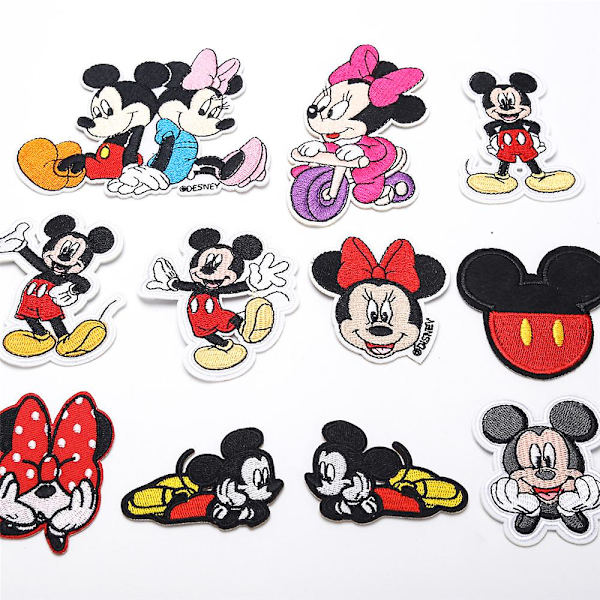 11 st Mickey Minnie Mouse Sy på/Stryk på Lappar, Cartoon DIY Broderade Applikation Reparationslapp för Jackor, Jeans, Byxor, Kläder [DB]