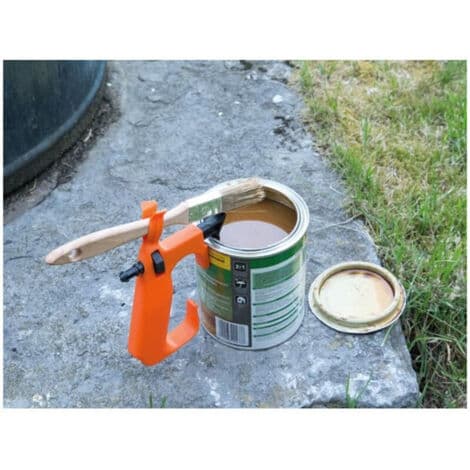 2-in-1 HOLDPAINT Maalikahva integroidulla siveltimenpidikkeellä Multicolor