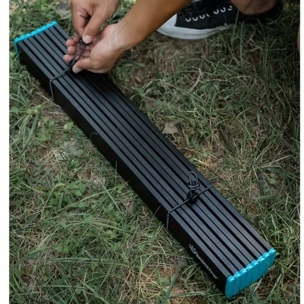 2 stk. Holdbare PE Elastiske Elastikstropper til Udendørs Camping Rygsække - Sort & Hvid, Multi-Purpose Bærbar Gear Organizer med Sikker Opbevaring [DB] 2pcs