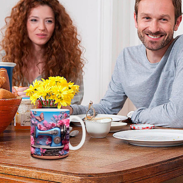 Blomstermønstret symaskin krus, morsomt kaffekrus - symaskin krusEnhver dag brukt på å sy er en god dag  Sy maskin kopp, sy kaffekrus C Free Size