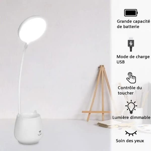 Bordlampe med pennholder og ladefunksjon, med tre lysmoduser. (DB)