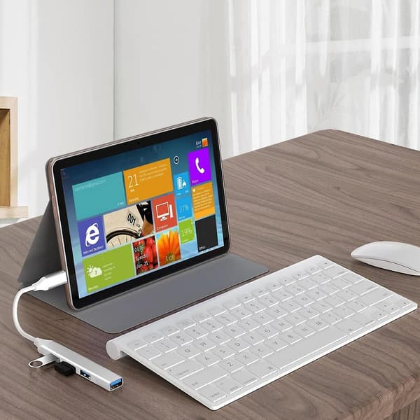 Laptop Hub 4-i-1 Multi-port Højhastigheds Dataoverførsel Eksternt Udstyr USB3.0 til USB3.0+USB2.0 Hub[DB]