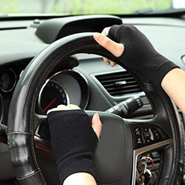 4 par fingerløse varme hansker med tommelhull Koselige halvfingerløse kjørehansker Strikkevotter for menn kvinner