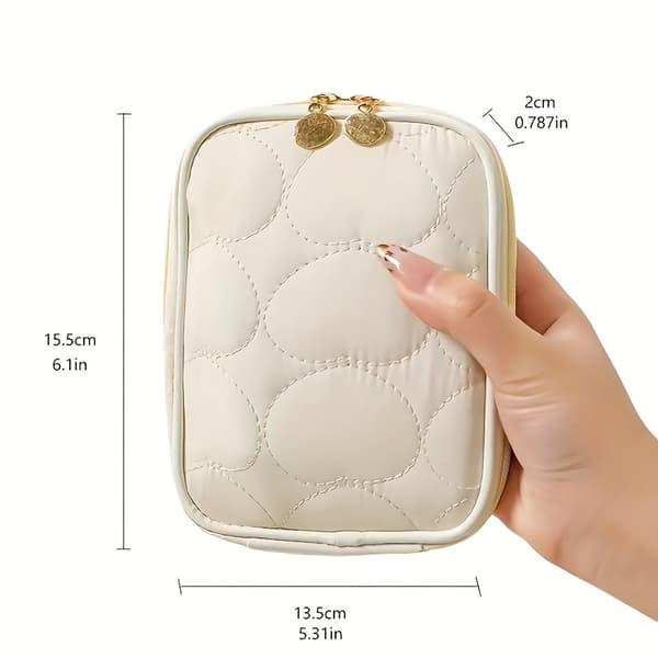 En kompakt og elegant makeuptaske til touch-ups, perfekt til rejser og nem at bære. [DB] 【White】