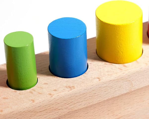 Générique Sammenlåsende Cylinder Spil | Sensorisk Farveforeningsspil, Pædagogisk Interaktiv Finmotorik [DB]