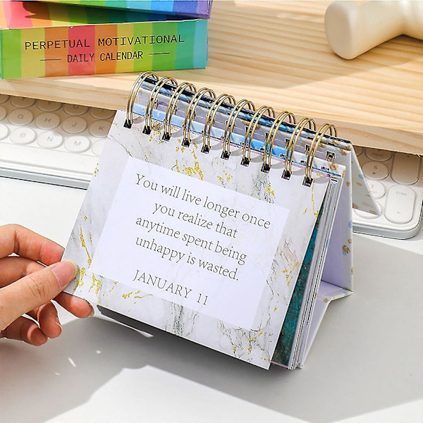 Motiverende og inspirerende daglig kalender med inspirerende sitater i levende farger engelske bokstaver 36 [DB] H