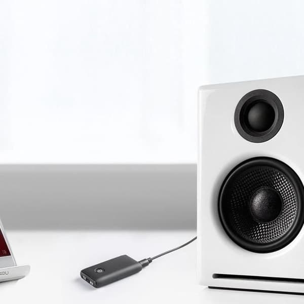 Bluetooth 5.0 lydadapter 2-i-1 transceiver A2DP 3,5 mm hjælpe-Bluetooth-adapter til pc-tv