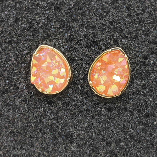 Durzy rock lava crystal glänsande sten örhängen vattendroppe Rosa M