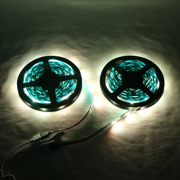 RGB LED-ljuskedja med fjärrkontroll