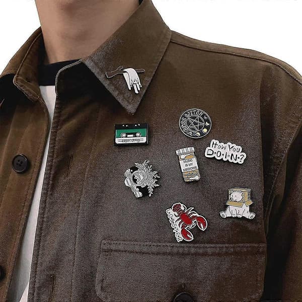 40 Pcs Cute Enamel Backpack Pins, Funny Enamel Pins Bulk Set Cool Button Pins Aesthetic Brooch Lape