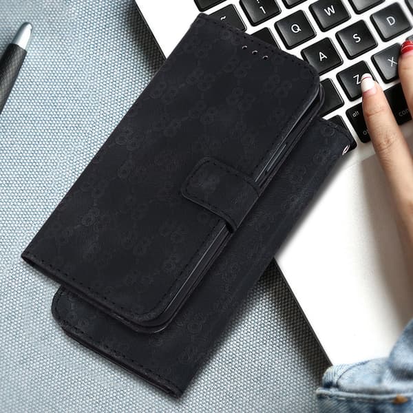 Double 8-format relief bracket card holder wallet case suitable for iPhone 7/iPhone 8/SE (2020), made of PU leather material