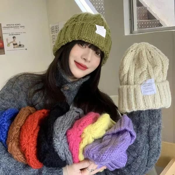 Ny vintermössa för kvinnor, stickad mössa, mode, varm, parmössa, bonnet, vintertwist, dambonnet