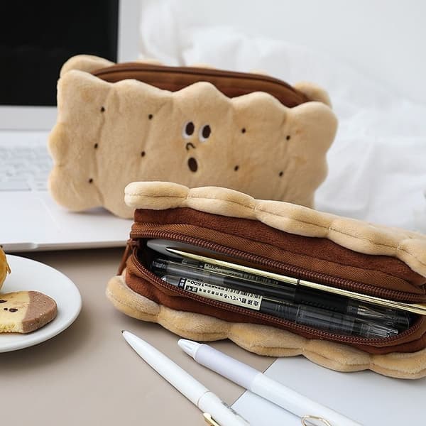 Cute Pencil Case (Brown), Creative Plush Biscuit Pencil Case Stude