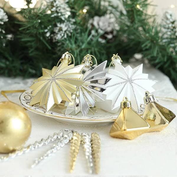 70-delars julgranskuleset (rött, grönt och guld), hållbart, inklusive krokar.