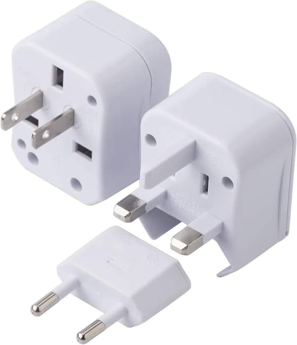 Reseadapter - EU för alla uttag - Universal Internationell Strömadapter - 3-i-1 Kontakter - 220V (Vit)