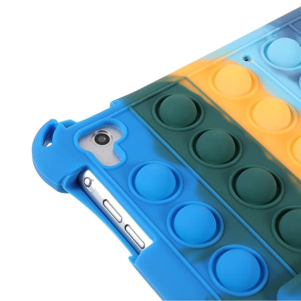 iPad 9.7 5. generation (2017) Cover Pop It Fidget Multiblå