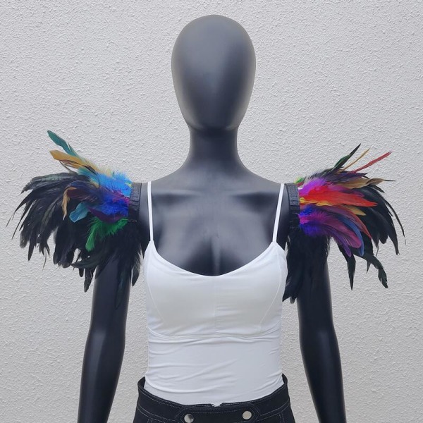 Gotisk stil Extra Large Feather Cape Show Prom Epauletter Halloween Party Cosplay Kostym Colorful (random color) + black