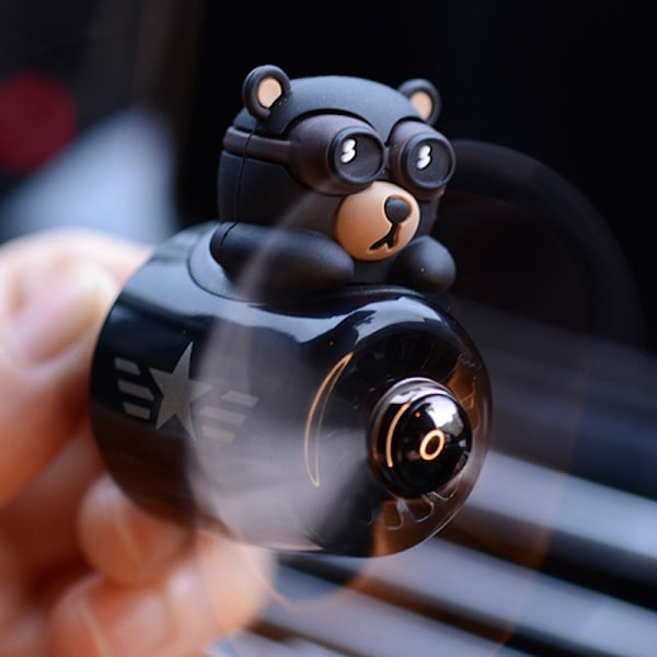 Bear Pilot Air Freshener Roterande Propeller Utlopp Doft Black