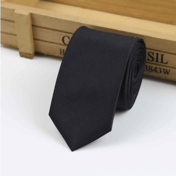 Slips polyester många olika färger och mönster Svart rutig