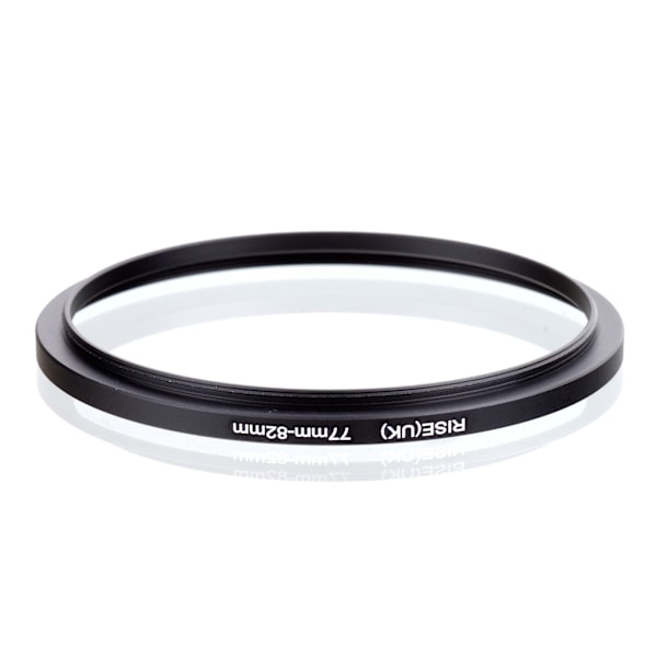 77 - 82 mm adapterring / step-up ring svart