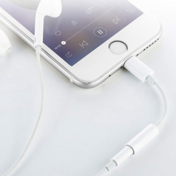 3.5 mm adapter för hörlurar till iPhone 7 8 Pl e6e2 | Fyndiq