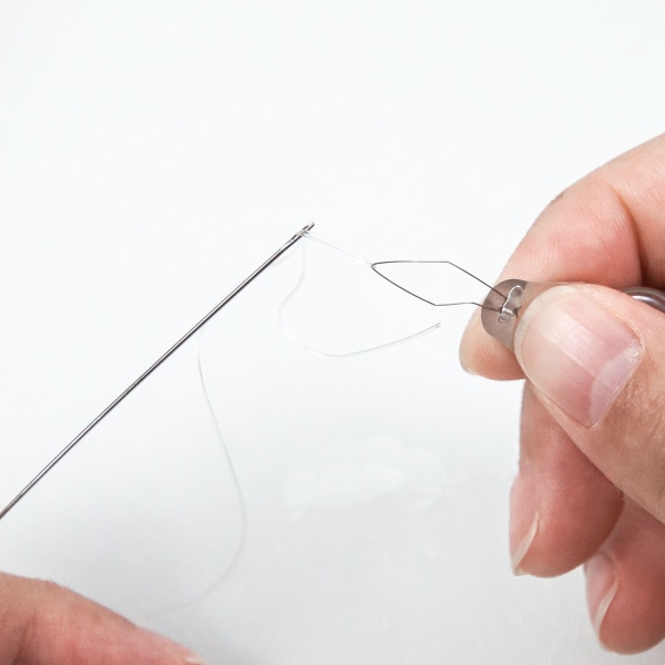 Hobbyworker DIY Träpärlsnurror med 2 st stora nålar och 2 st nålträdverktyg och kristalllinje och 15 g pärla