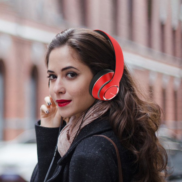 Over-Ear hörlurar Bluetooth Stereo Brusreducering Stöd TF-kort Mobiltelefon Dator Universal Headset Röd