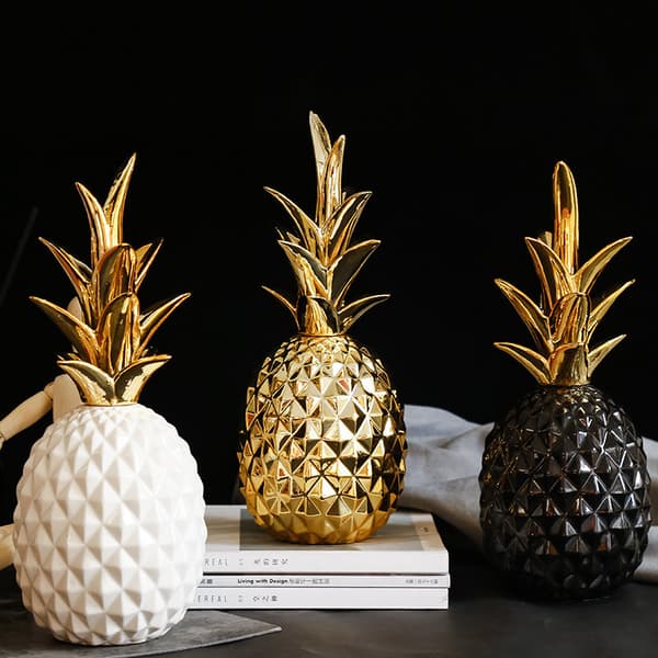 Dekorativ ananas-pynt, harpiks (liten, gull)
