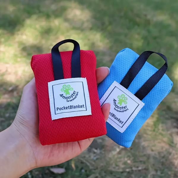 Sandfri picknickfilt, lättviktsmatta för camping, strand och picknick, röd