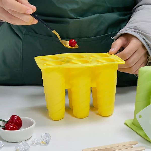 Huller Is Silikoneforme DIY Isbakke Iskubeforme Ispindeforme Fødevaregodkendt Materiale Form Håndlavede Gadgets Gul