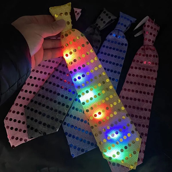 10 stycken LED Bowtie Blinkande Light Up Paljetter Slips LED Rose Slips