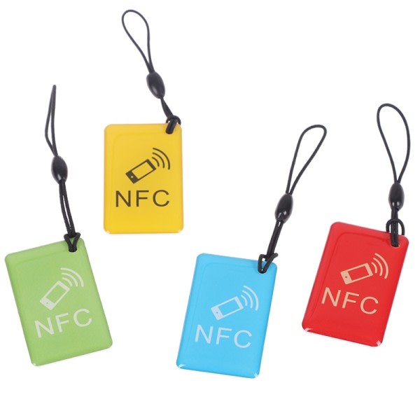 NFC Tags Lable Ntag213 13,56 MHz Smart Card Kaikille NFC Käytössä Puhelin Smart Business Card NFC