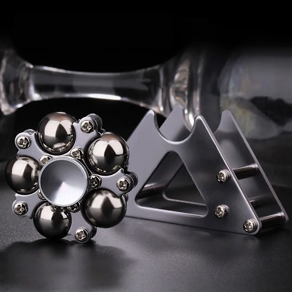 Fidget Spinner Metalli Stressinpoisto Käsi Spinner Aikuisten lelut Lapset Stressinesto Spinning Top Gyroskooppi Stressinpoisto Lapset lelu