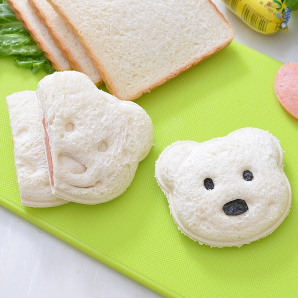 Bamse bjørn sandwich skimmel ristet brød brød fremstilling kutter form