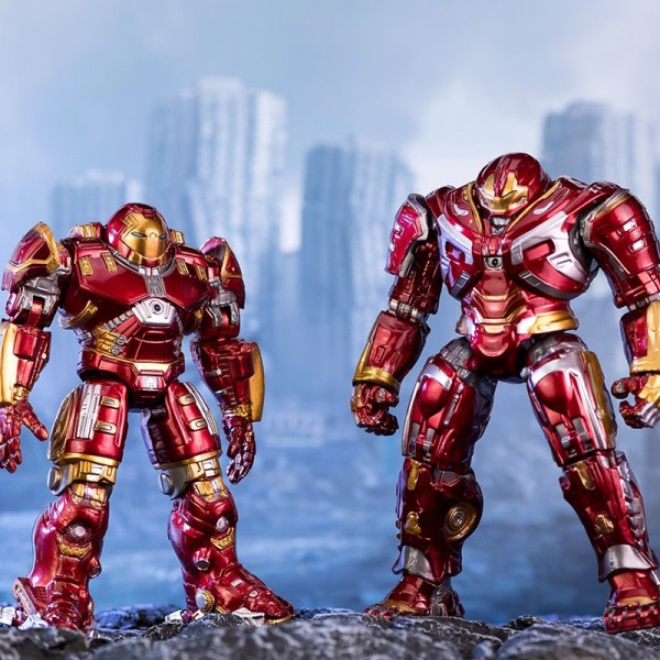 18cm Marvel Aito Tavallinen Ja Sähköpäällystetty Metalli Versio Anti-Hulk Armorista